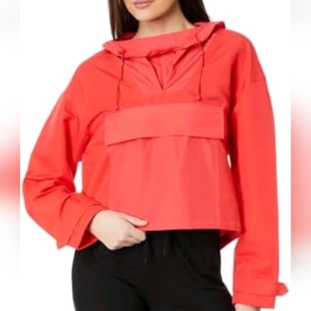 NWT Sweaty Betty Red Nomad Pullover, XL.
